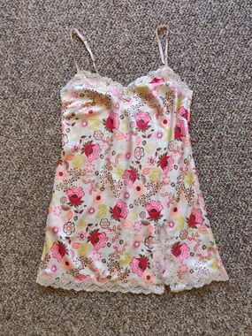 NWT Victoria's Secret Satin Floral Chemise Small